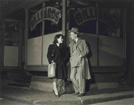 Walter Rosenblum, Couple, Billiard Parlor, Pitt St., NY., 1938