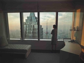 Isaac Julien, Hotel (Ten Thousand Waves)