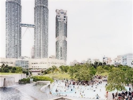 Peter Bialobrzeski, KUALA LUMPUR # 95 (FROM THE SERIES: NEONTIGERS)