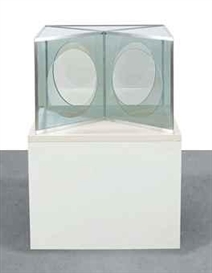 Dan Graham, Pavilion Influenced by Moon Windows
