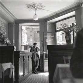 Louis Stettner, Café Pierre