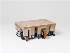 Roxy Paine, OHNE TITEL (CAPACITY) / UNTITLED (CAPACITY)