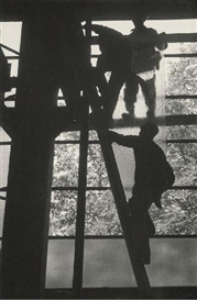 Umbo, Two works:GLAZIERS AT WORK