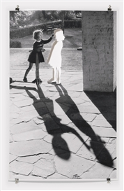 Hans-Peter Feldmann, Two Girls with Shadow