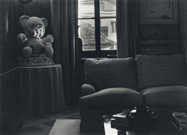 Louise Lawler, Geneva Bear