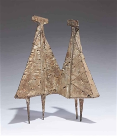 Lynn Chadwick, Two Trigs