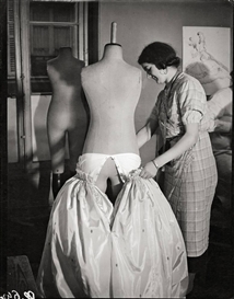 Brassaï, UNTITLED