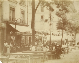 Eugène Atget, PLACE SAINTE CATHERINE, PARIS