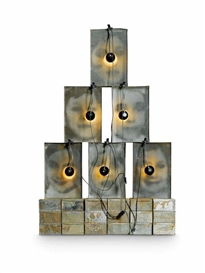 Christian Boltanski, RELIQUAIRE