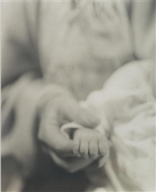 Jan Groover, UNTITLED (MOTHER HOLDING BABYS HAND)