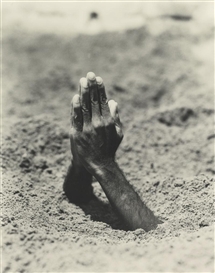 Maurizio Cattelan, MOTHER