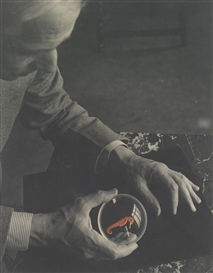 Josef Breitenbach, MAX ERNST AND THE SEAHORSE, NEW YORK