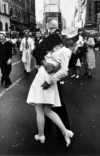 TIN SIGN Sailor Kiss Navy Times Square Picture Portrait Photo A161 