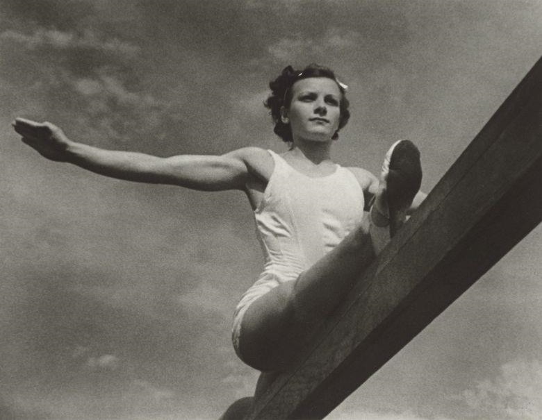 アート・デザイン・音楽 Olympia Leni Riefenstahl アート・デザイン・音楽 Olympia Leni Riefenstahl アート