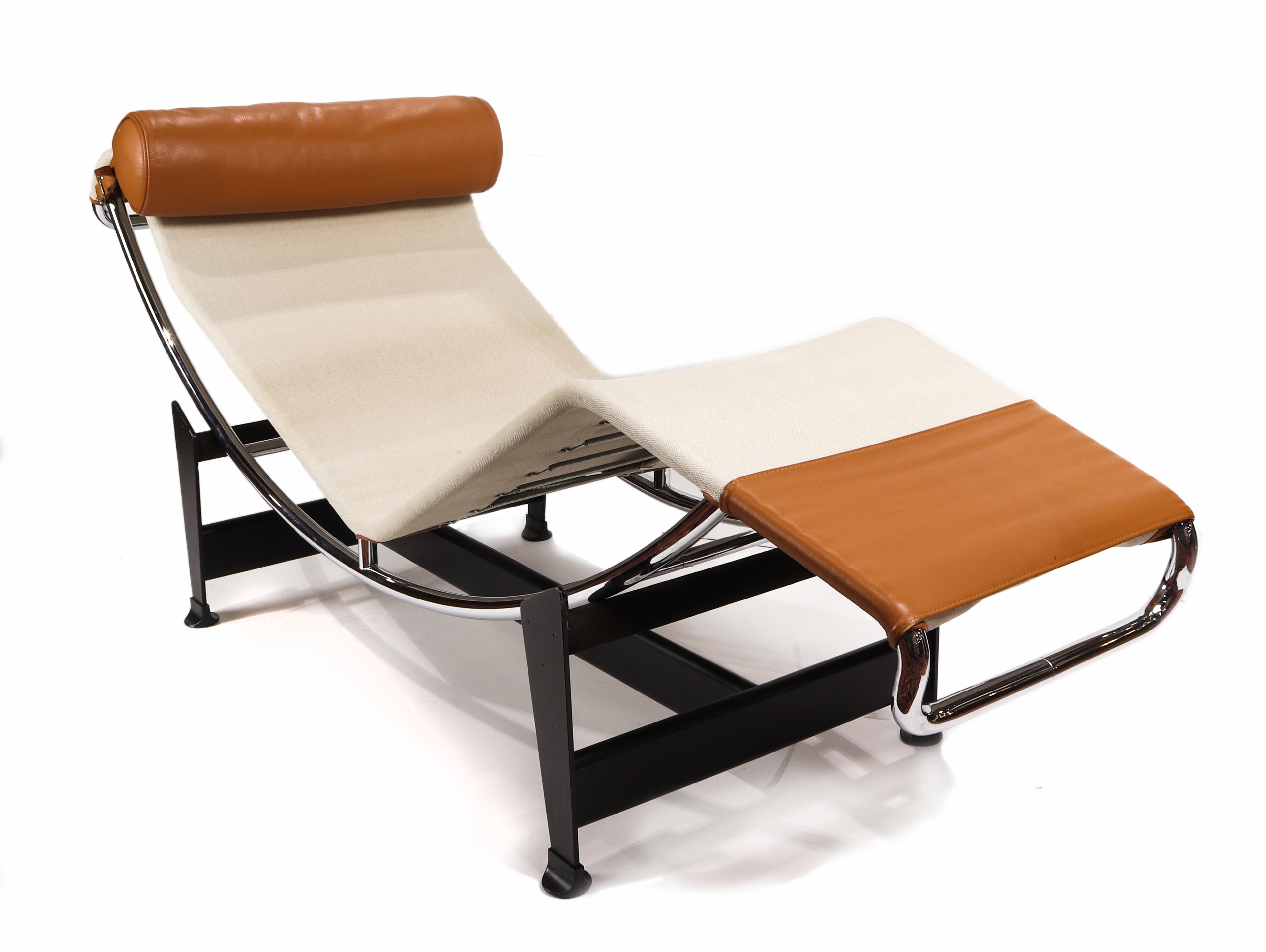 Cassina LC4 Le Corbusier Chaise Lounge Chair w/ Cow Hyde Leather