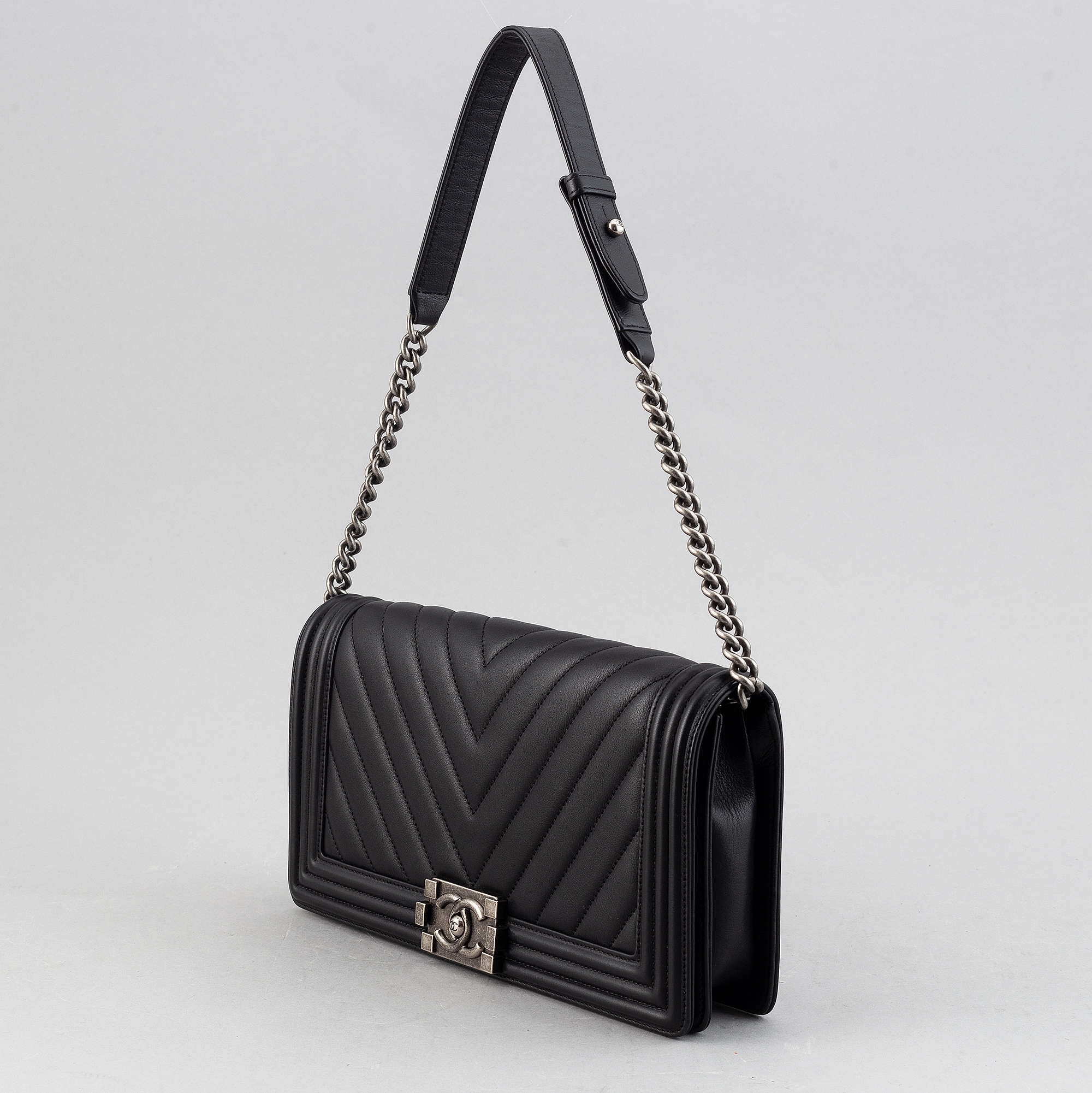 Chanel Black Felt Quilted Paris-Salzburg METIERS d'Art Embellished Old Medium Boy Flap Bag Ruthenium Hardware, 2015 (Very Good)