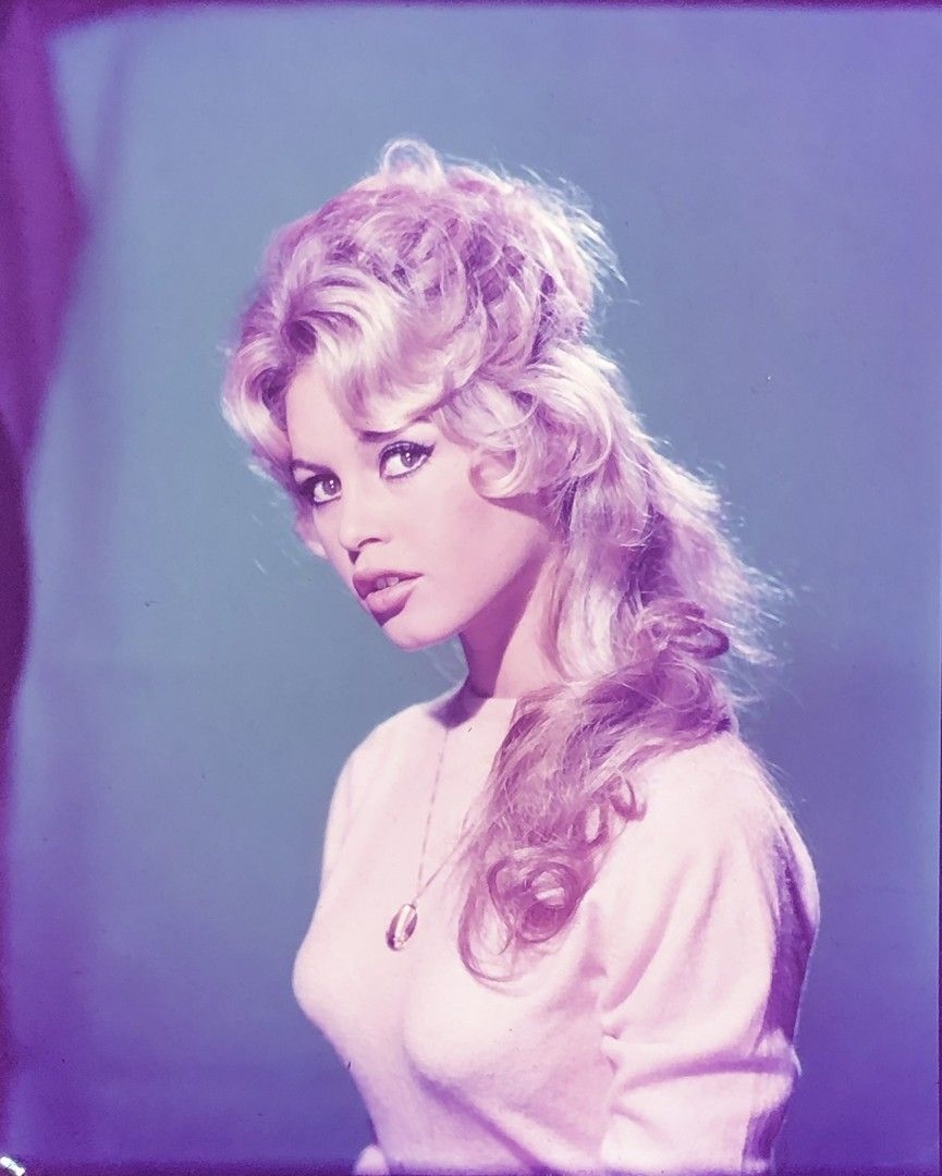 Sam Lévin | BRIGITTE BARDOT (1958) | MutualArt