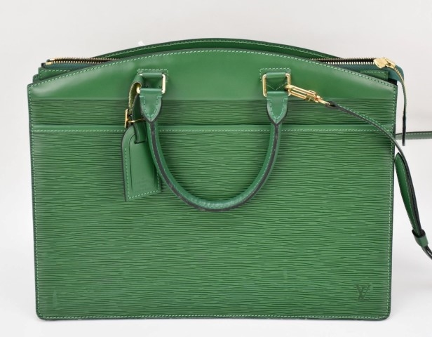 Sold at Auction: Louis Vuitton, LOUIS VUITTON NOE GM GREEN EPI