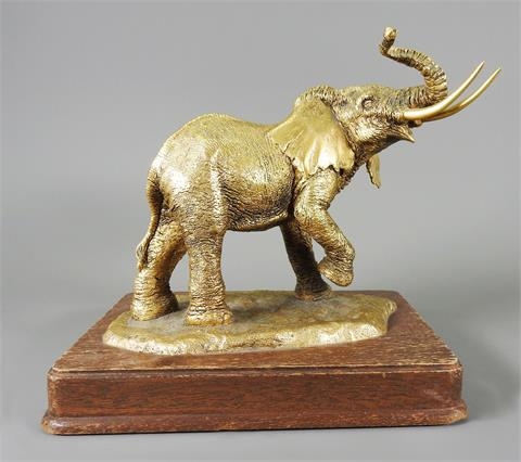 彫刻・オブジェ THE GOLDEN ELEPHANT by Anthony J. Jones Anthony Jones | The Golden Elephant (20) | MutualArt