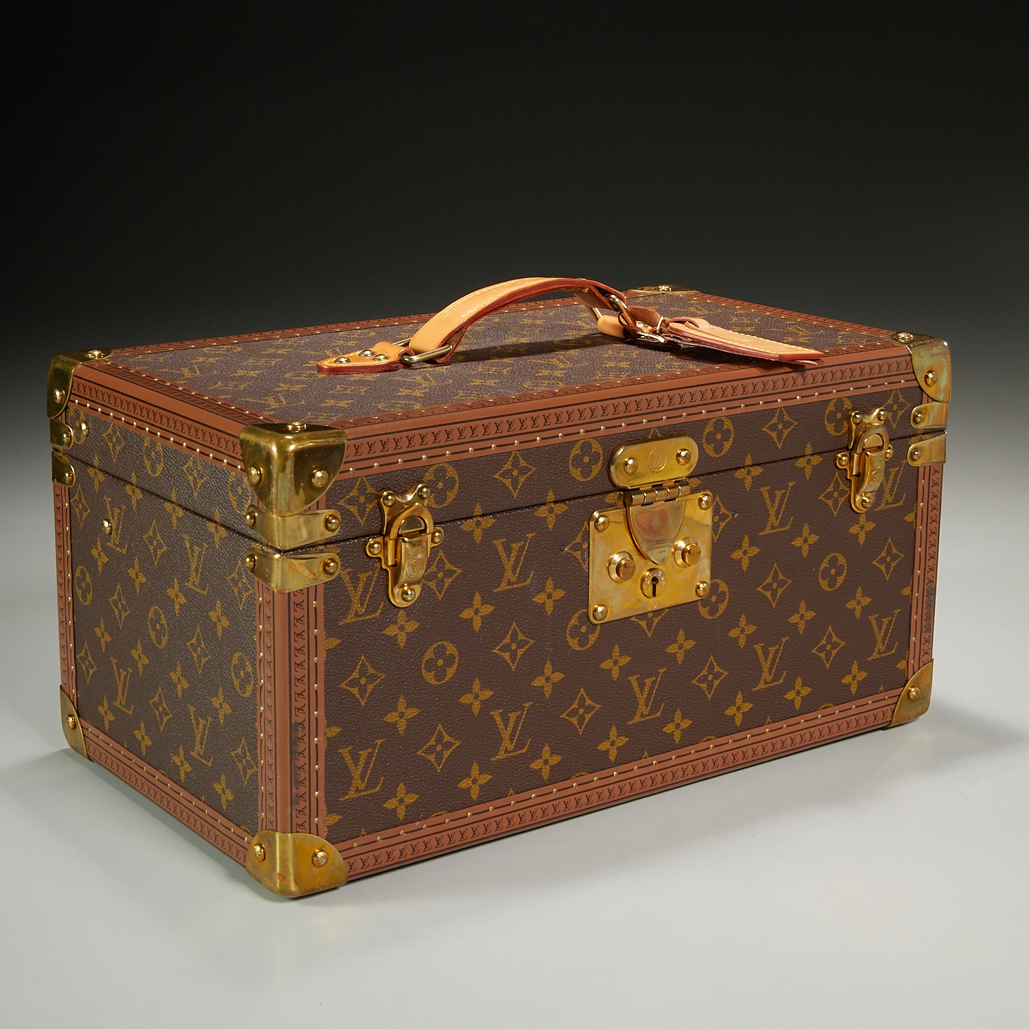 Sold at Auction: A Louis Vuitton travel trunk. 22 x 22 x 45 in