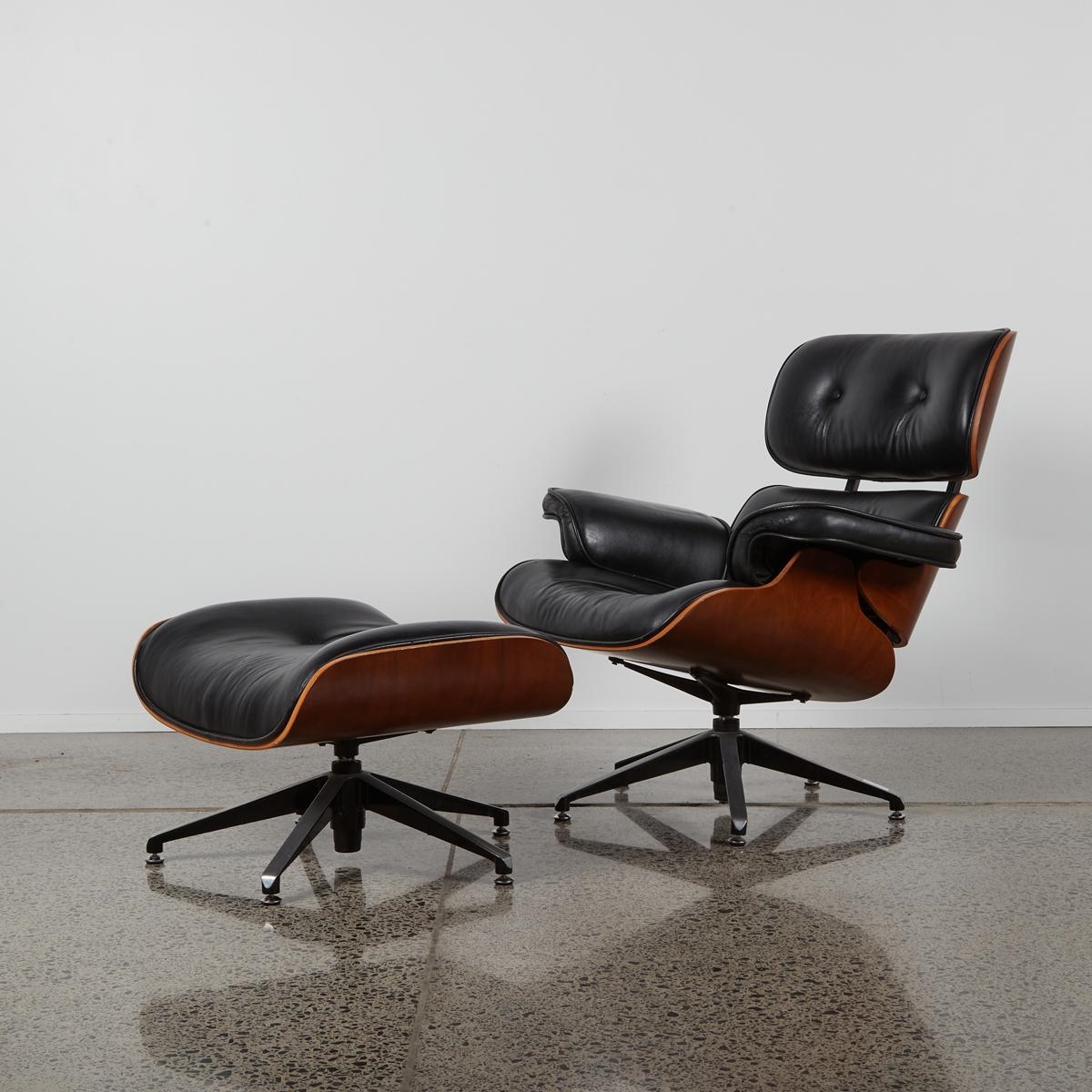 Installation Transportere program Herman Miller | A Replica Herman Miller-Eames Lounge Chair and Ottoman,  with Black Upholstery | MutualArt