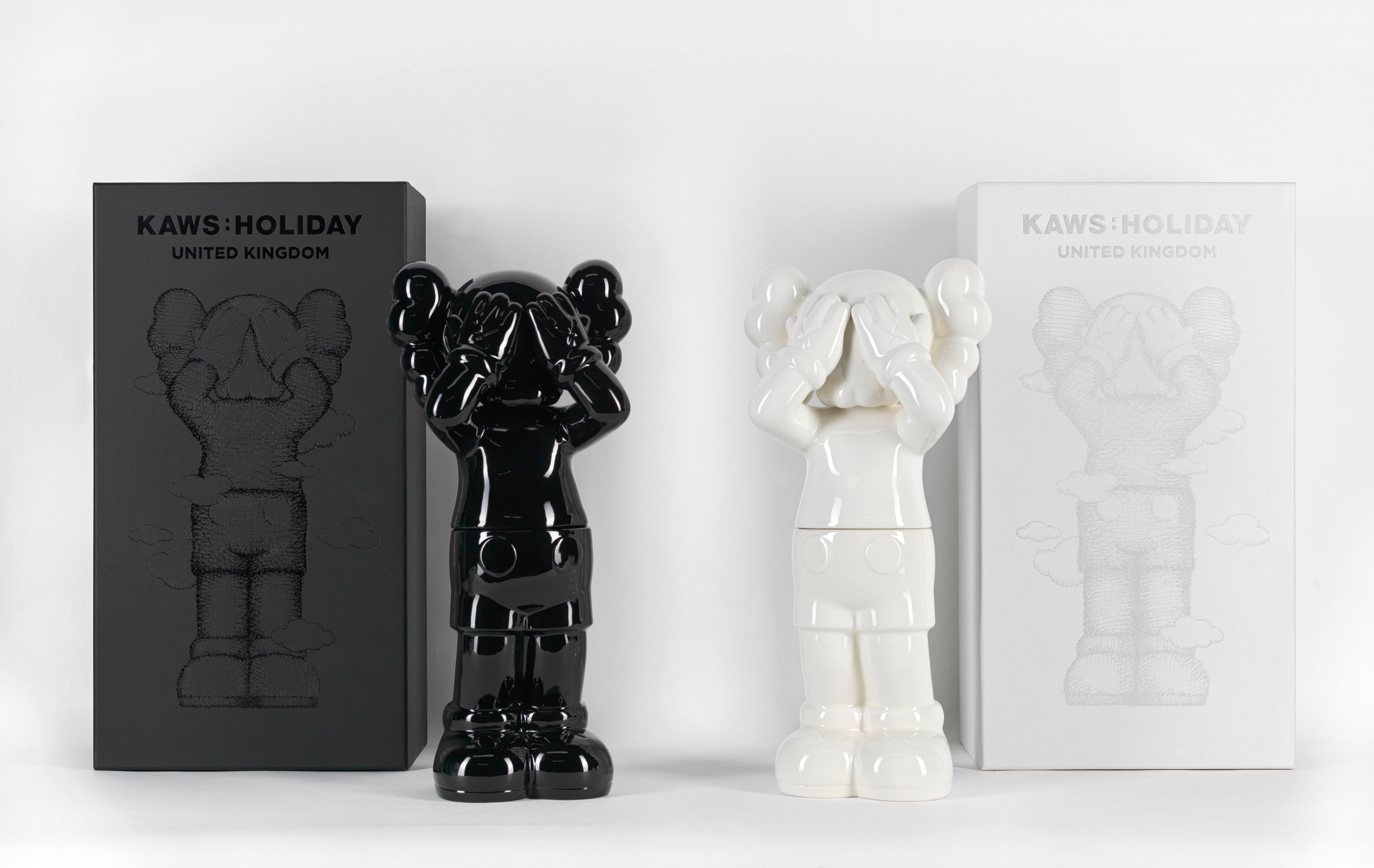 KAWS | Holiday UK (Containers) (2021) | MutualArt