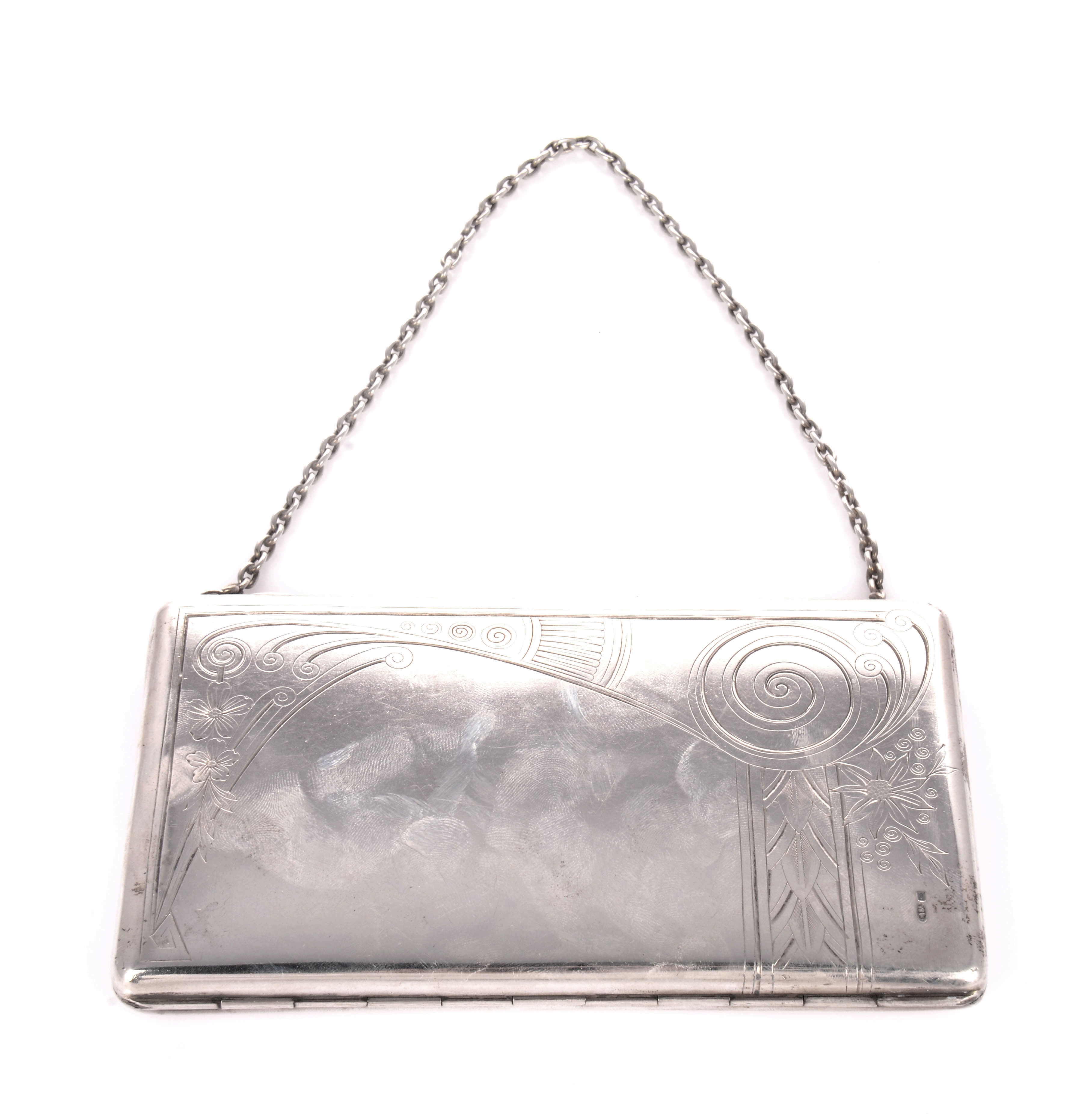 Art Deco School, 20th Century, Art Deco Russian silver ladies handbag,  Moscow, 1908 - 1926, the front engraved with an Art Deco graphic design,  287.7 grams