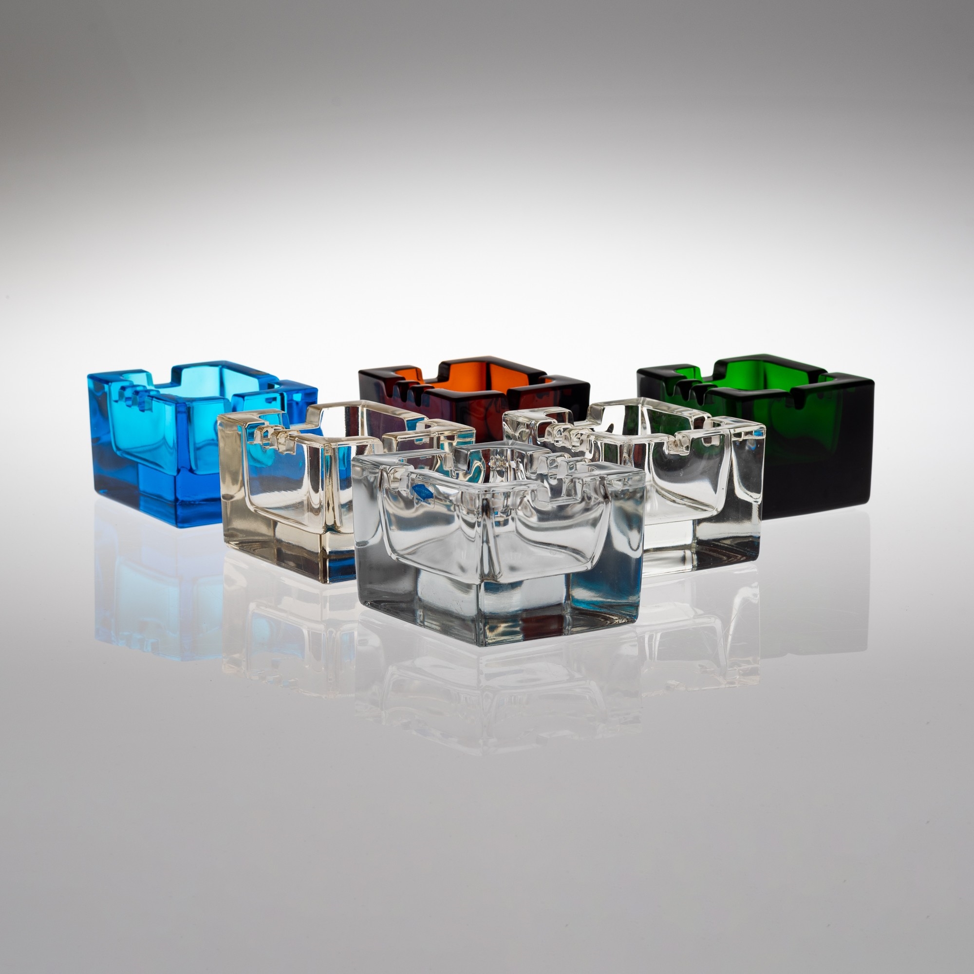 Kaj Franck | Cigaro ashtrays | MutualArt