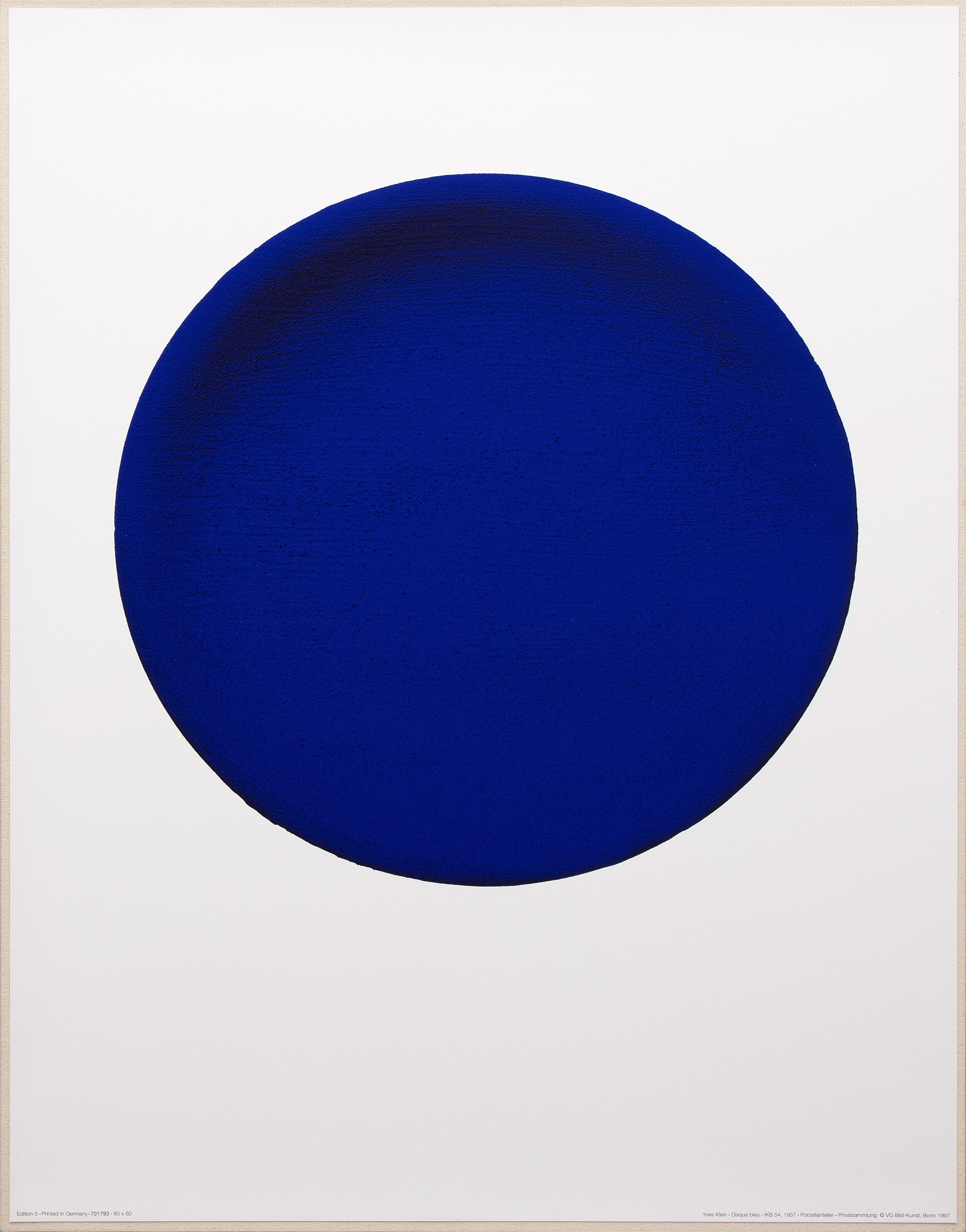 額装済/Disque bleu IKB 54 1957 イヴ クライン/ポスター Yves Klein | Disque bleu - IKB 54 (1957) | MutualArt