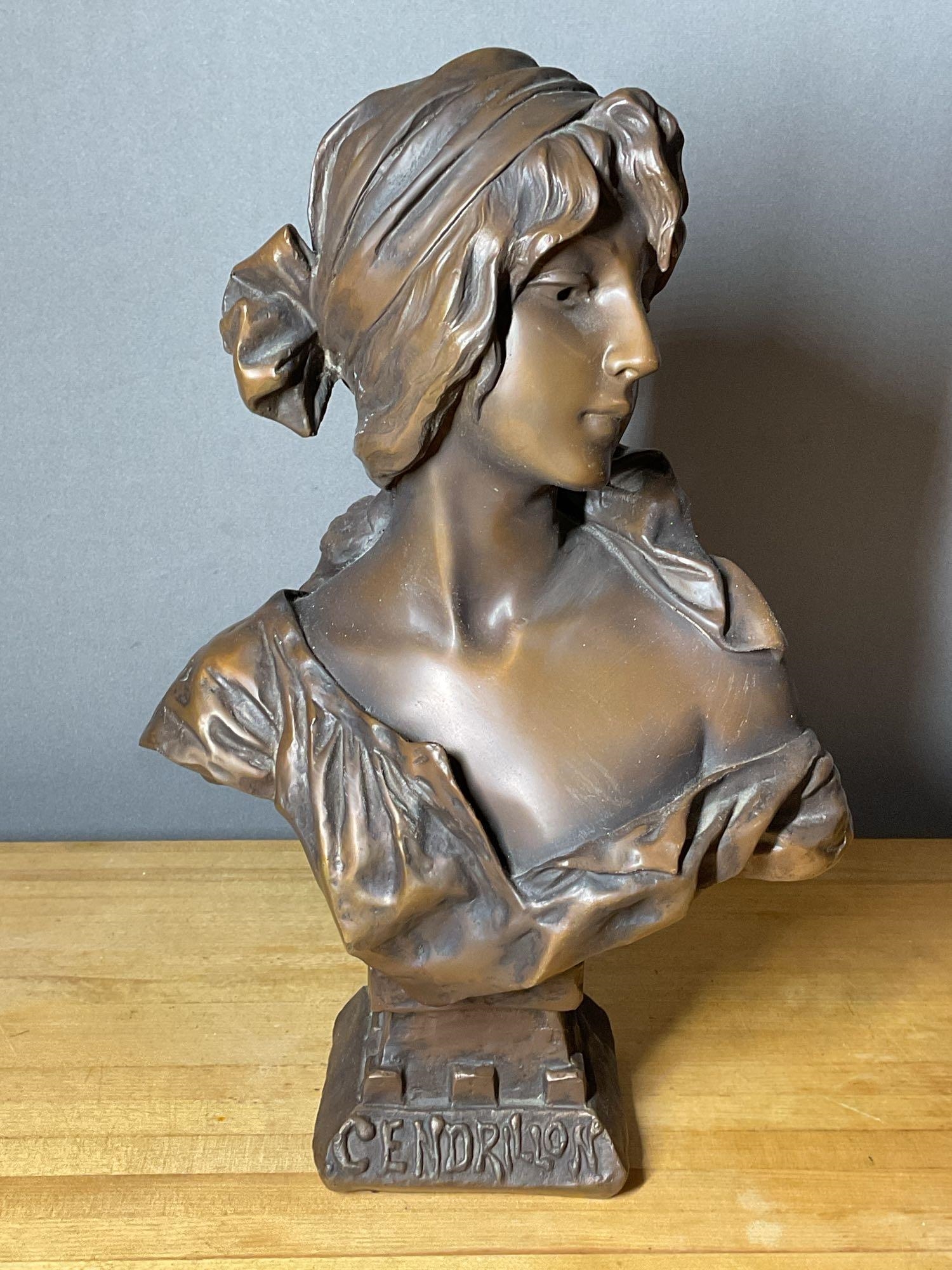 Emmanuel Villanis | Cendrillon | MutualArt
