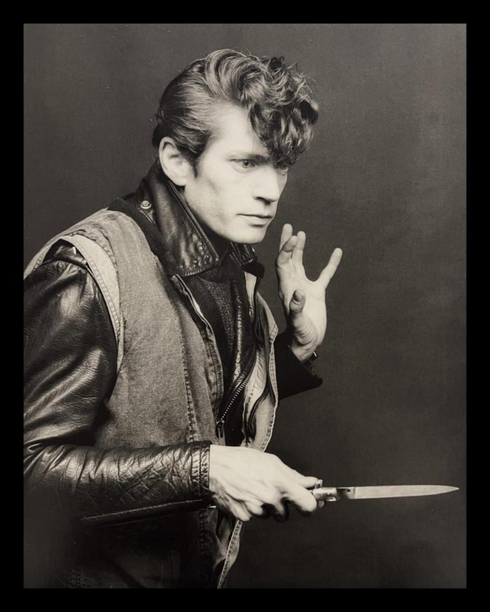 Robert Mapplethorpe | SELF-PORTRAIT (1983) | MutualArt