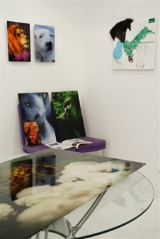 Special viewing room@8710 - Fabre8710