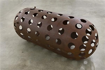 Capsule trouee - Fabrice Gygi