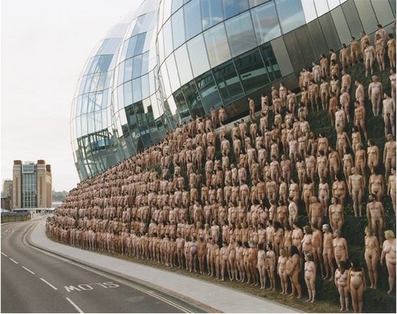 Spencer Tunick Explorations in Architecture - Hales London