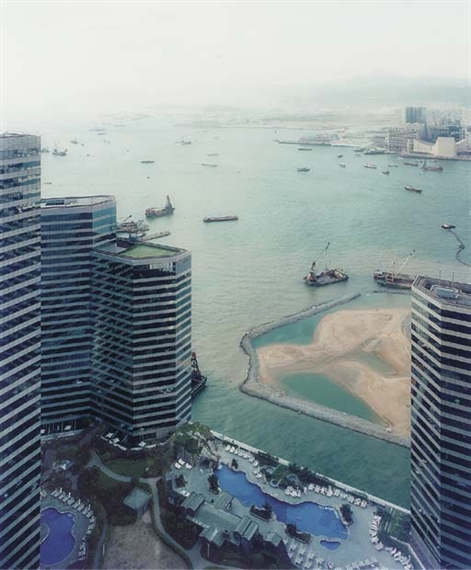 Hong Kong Port by Andreas Gursky, 1994