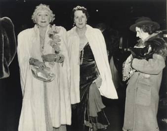 Weegee | 1,560 Artworks at Auction | MutualArt