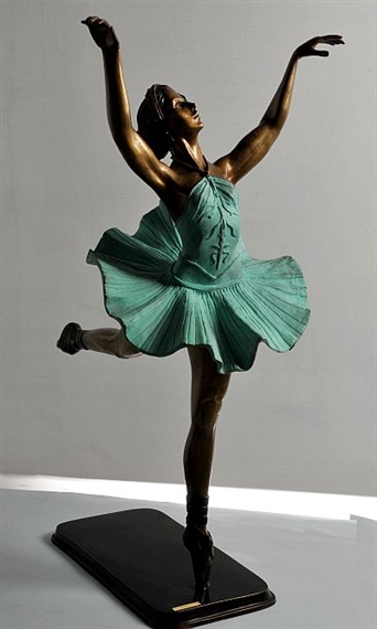 Bailarina by Velasco Vitali