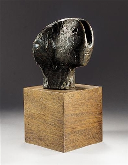 Henry Moore | SEATED FIGURE (1934) | MutualArt