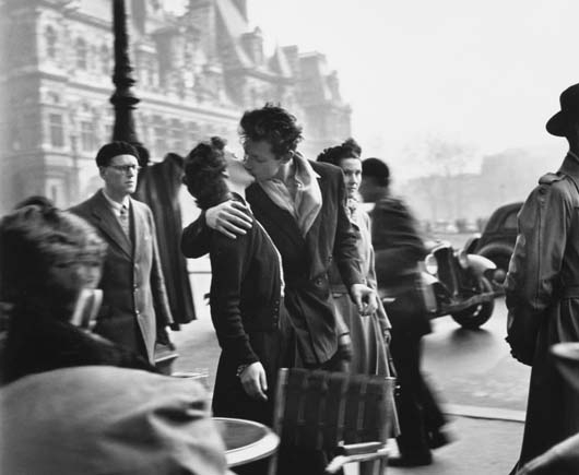 Le Baiser de l'Hôtel de Ville  by Robert Doisneau, 1950
