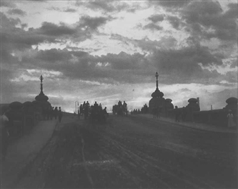 WINTER MORNING, PYRMONT BRIDGE - Harold Cazneaux