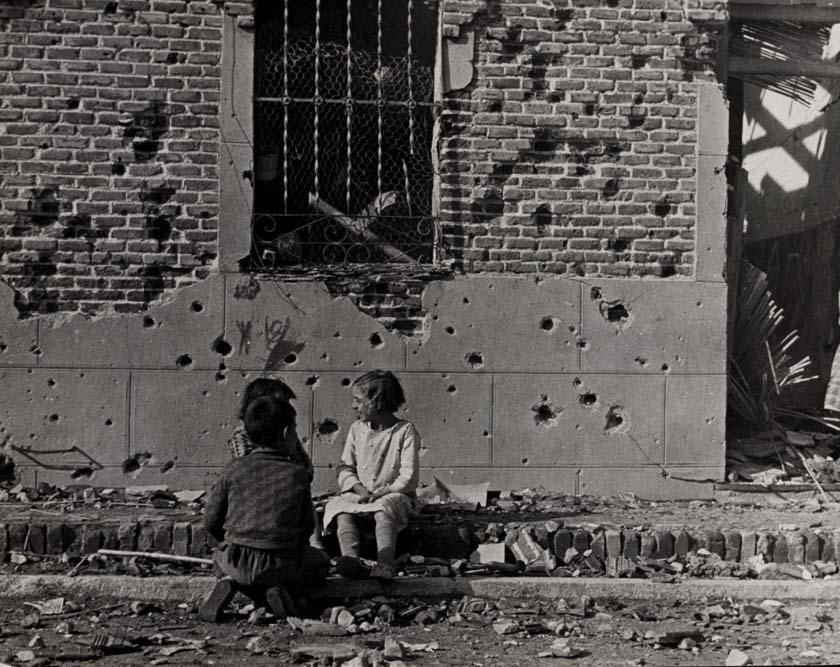 Robert Capa | 'MADRID, SPANISH CIVIL WAR' | MutualArt