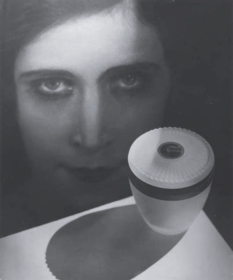 Paris by Jaroslav Rössler, 1931
