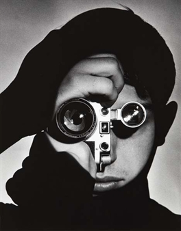 The Photojournalist (Dennis Stock) - Andreas Feininger