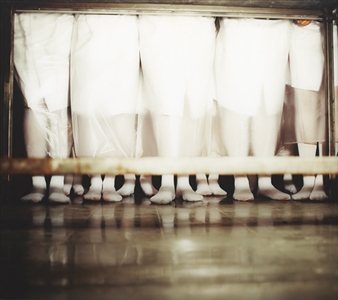 Untitled #2 (Study for Resemblance) - Anna Gaskell