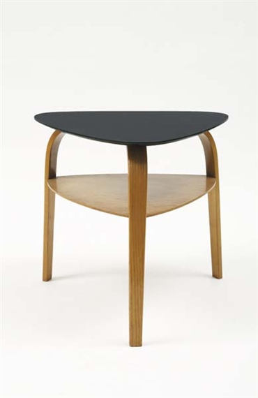 Max Bill | Occasional table (1950) | MutualArt