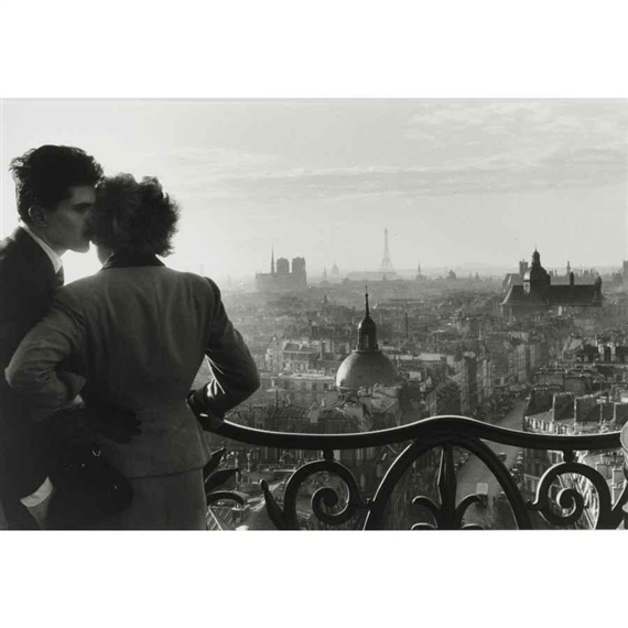 Robert Doisneau 'LES AMOUREUX AUX POIREAUX', 1950