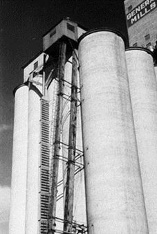 Ralston Crawford: Drawings and Photographs - Zabriskie Gallery