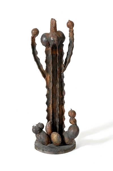 Artwork by Memos Makris, Cactus, Made of bronze