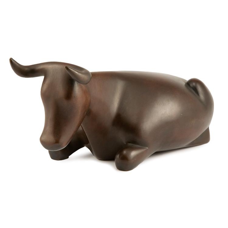 Artwork by Ewald Mataré, Liegende Kuh (Lying Cow), Made of Bronze with a reddish-brown patina