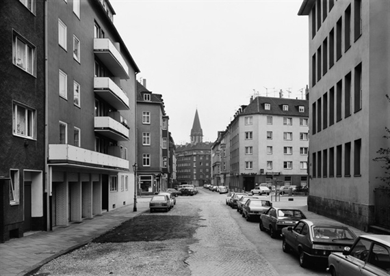 Analysis of Flight Data: Art of the 80s - A Dusseldorf Perspective - K21, Kunstsammlung NRW